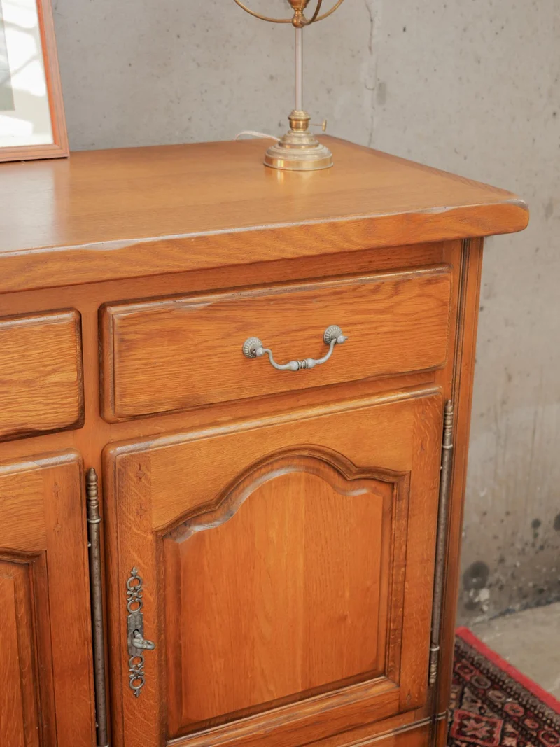 Gilbert, le buffet en bois massif N°1679