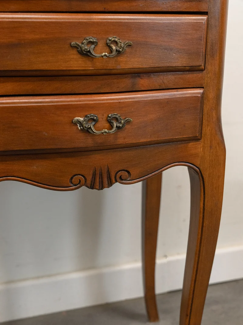 Odile, la paire de chevets en bois style Louis XV N°1438