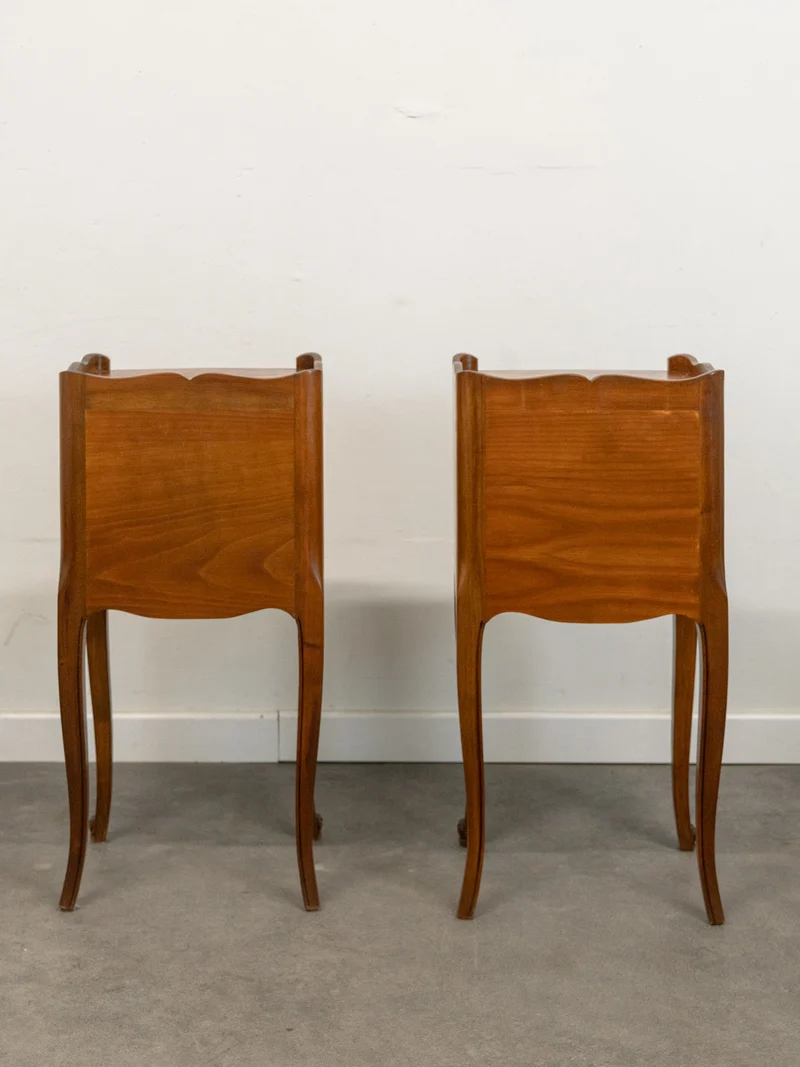 Odile, la paire de chevets en bois style Louis XV N°1438