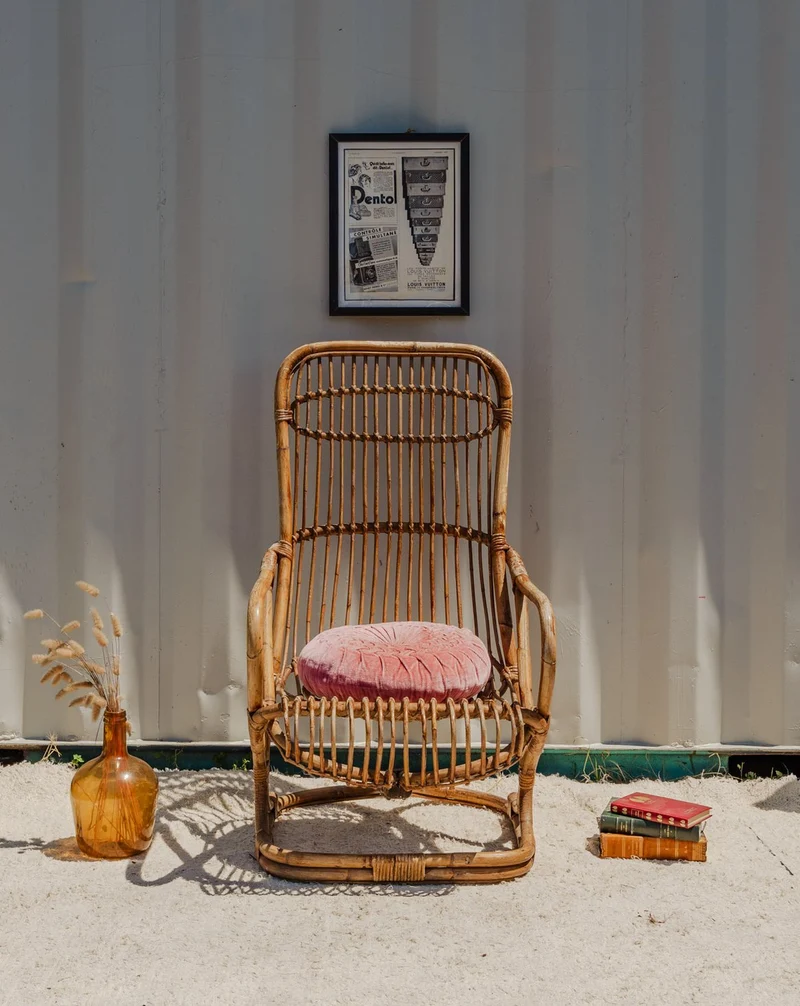 Ernest, le fauteuil en osier N°1031