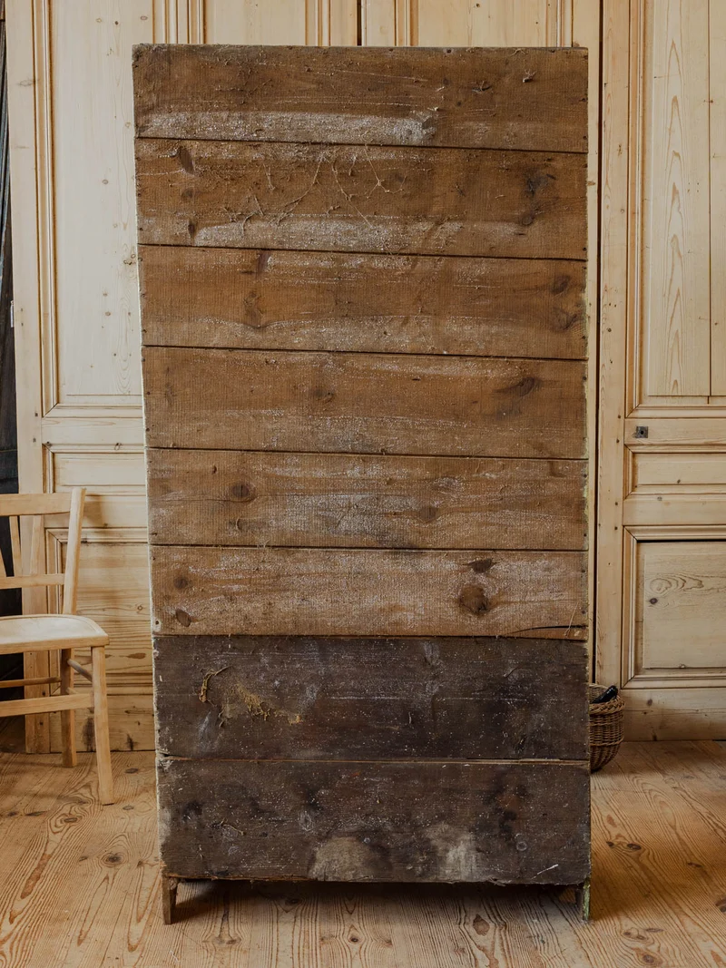 Blandine, la bonnetière en bois vert N°473