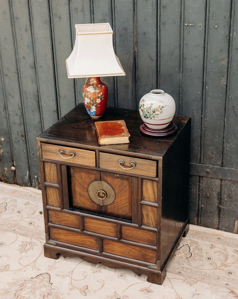 Olga, la commode au style asiatique aux multiples rangementsN°667