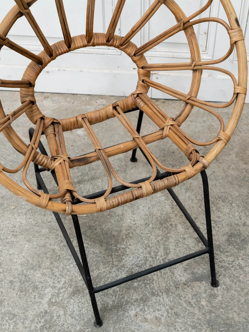Marcus, le fauteuil pour enfant en rotin et métal N°328
