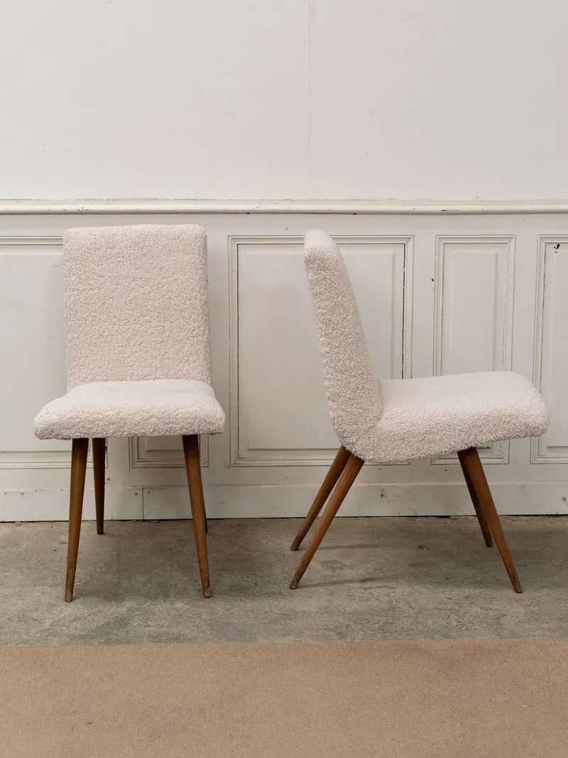 Alma, la paire de chaises en tissu bouclette blanc N°1691