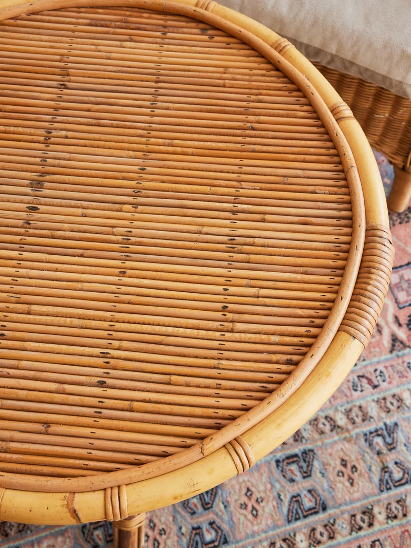 Léonie, la table basse en rotin N°1043
