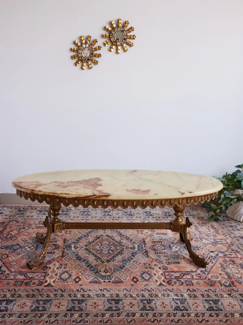 Léonie, la table basse en onyx N°1038