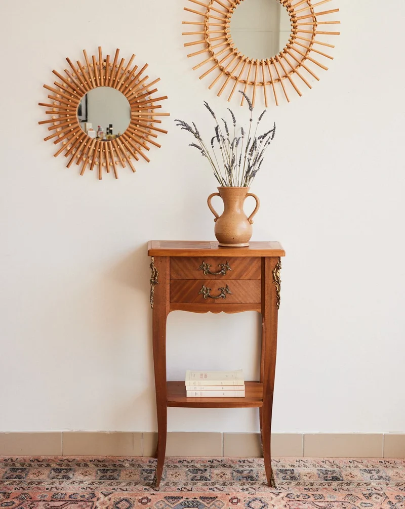 Odile, la table de chevet de style Louis XV N°1437