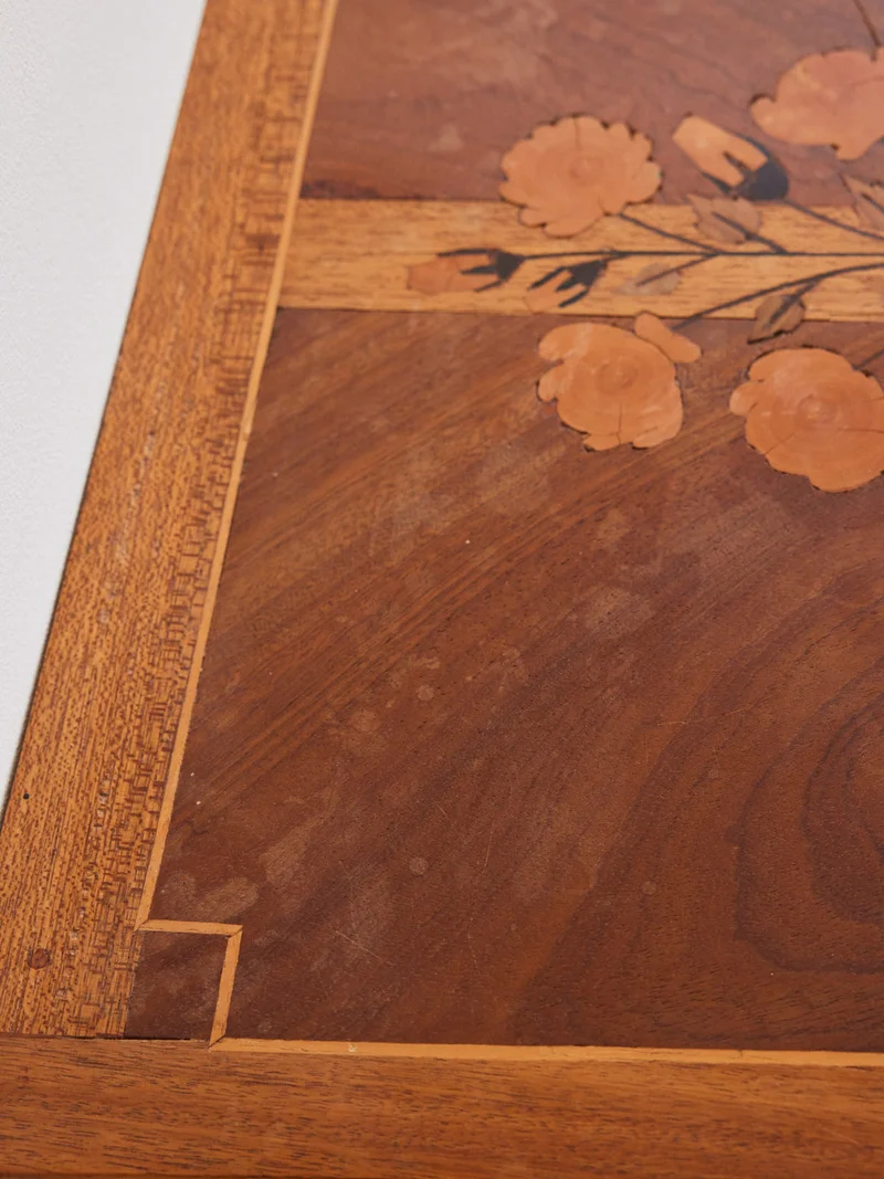 Odile, la table de chevet de style Louis XV N°1437