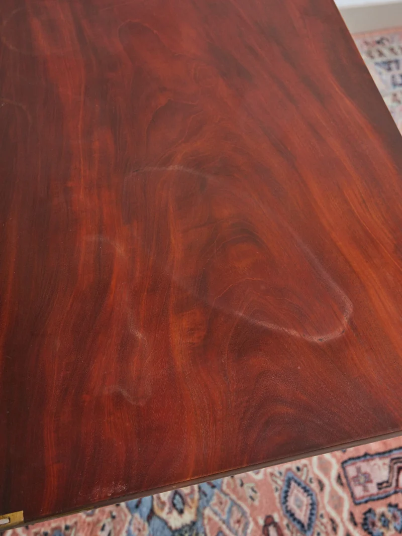 Billie, la table de jeux en bois N°11