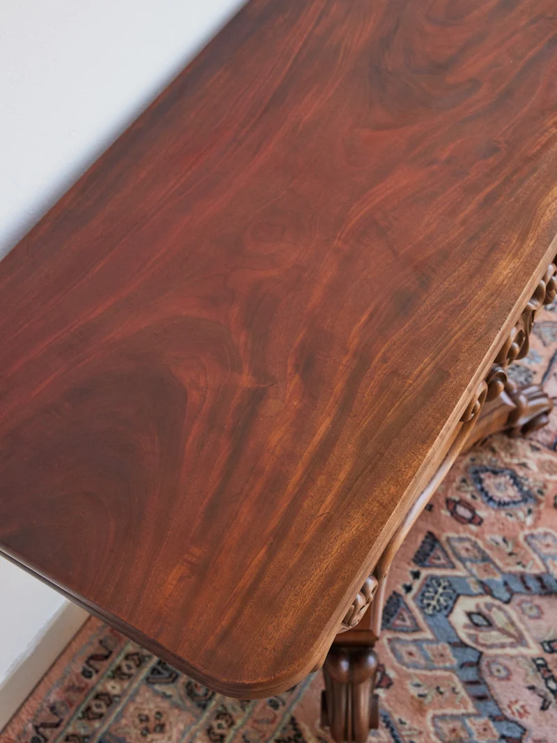 Billie, la table de jeux en bois N°11