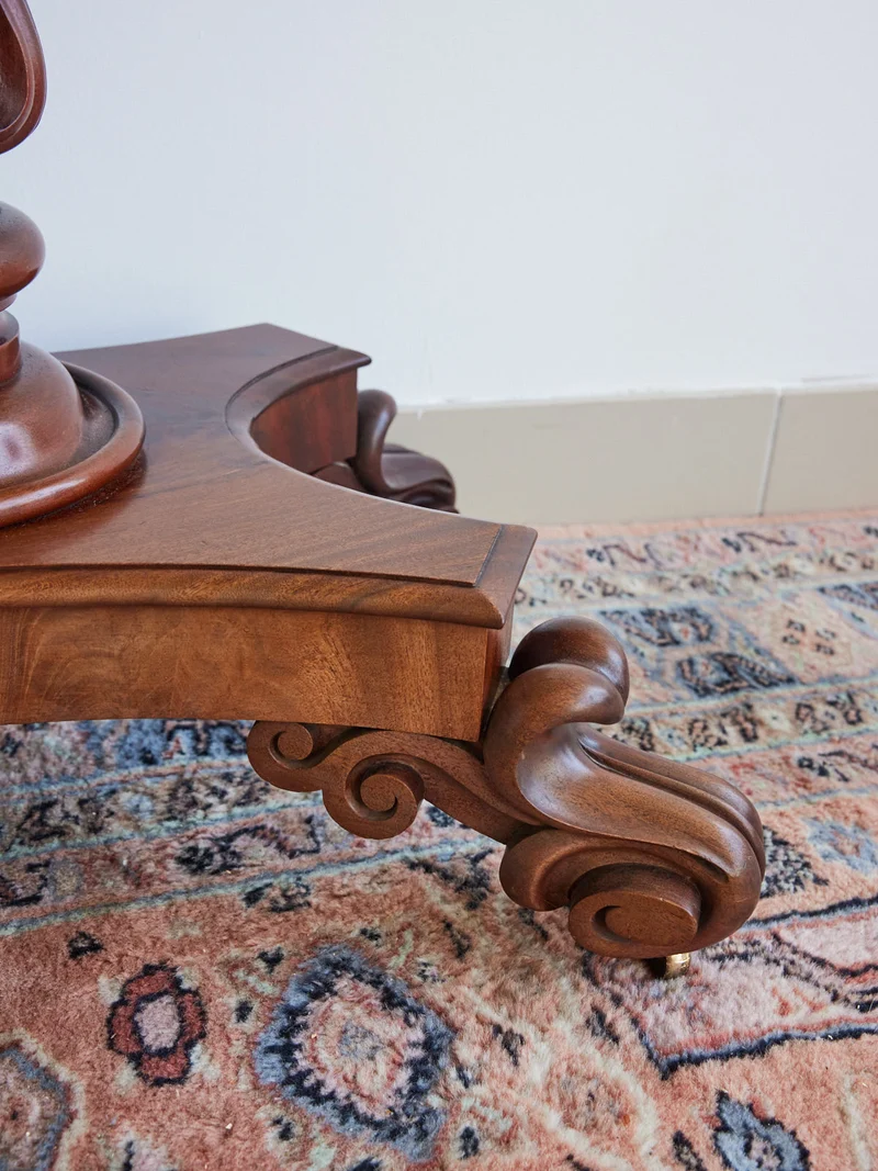 Billie, la table de jeux en bois N°11