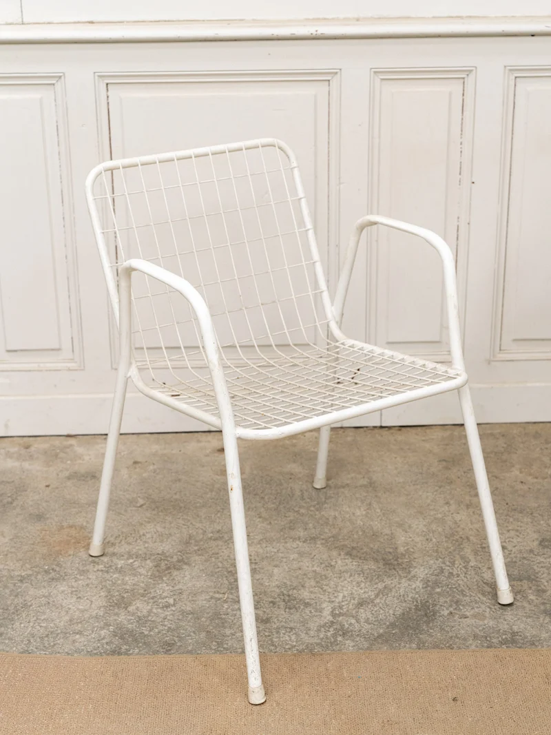 Alma, la chaise de jardin blanche EMU N°1697
