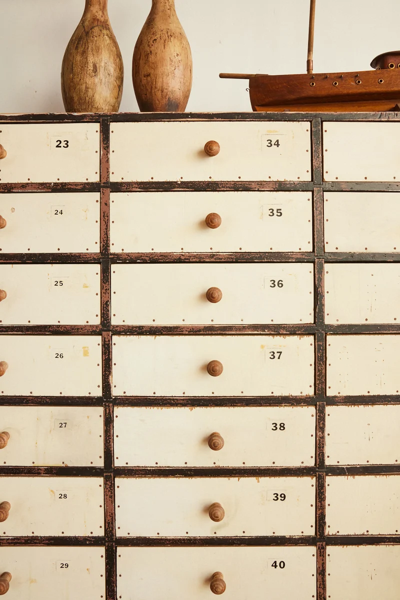 Fernand, le meuble de métier 55 tiroirs N°371