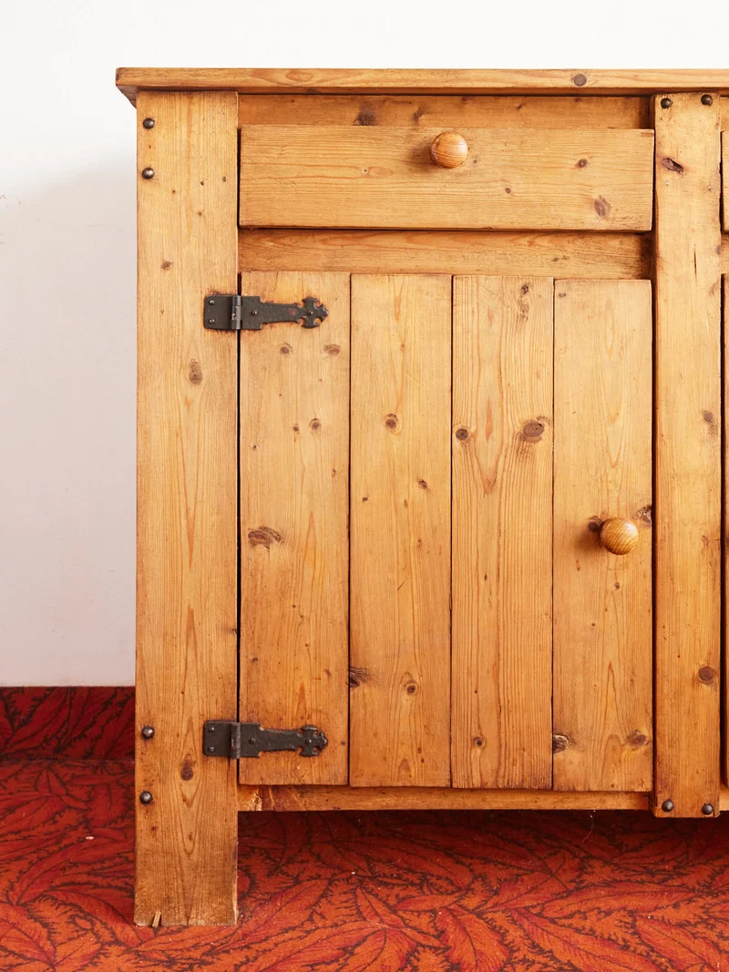 Gilbert, le buffet en pin massif N°1640