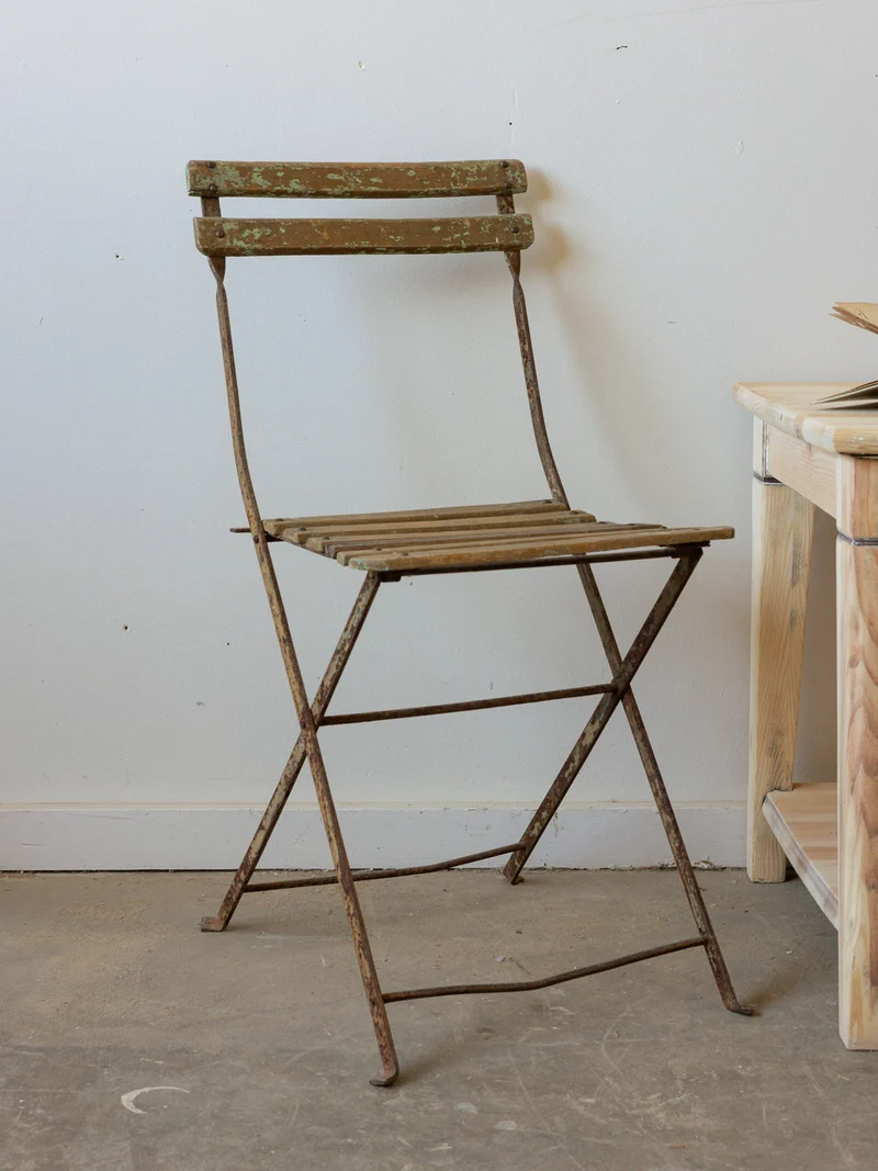 Claude, la chaise ancienne de jardin N°1346