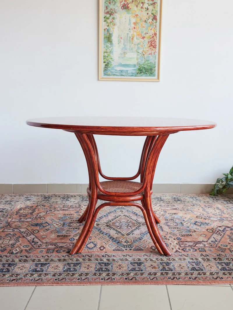 Romy, la table à manger en rotin N°1430