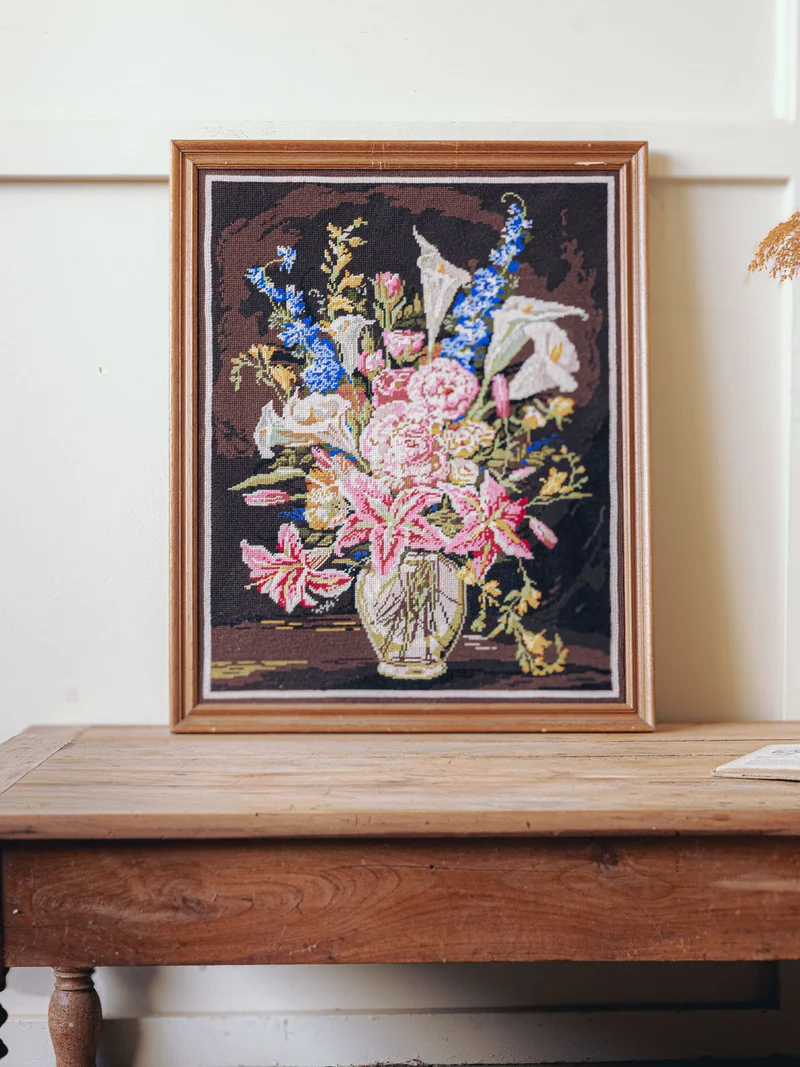 Nina, la toile en crochet au motif floral N°404