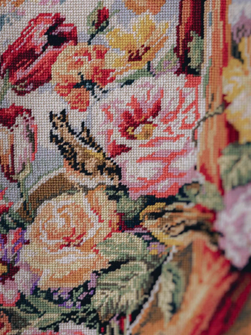 Nina, la toile en crochet au motif floral N°403