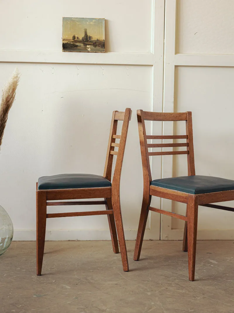Alma, la paire de chaises mid-century vert cèdre N°1661