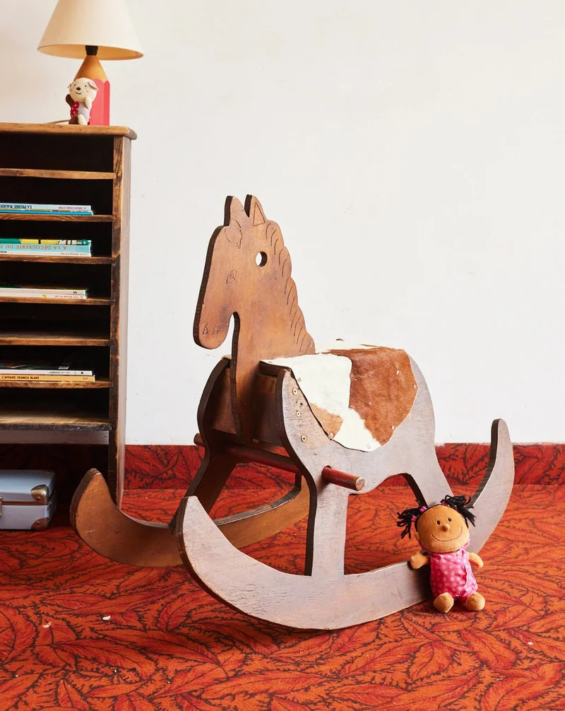 Alix, le cheval en bois N°1080