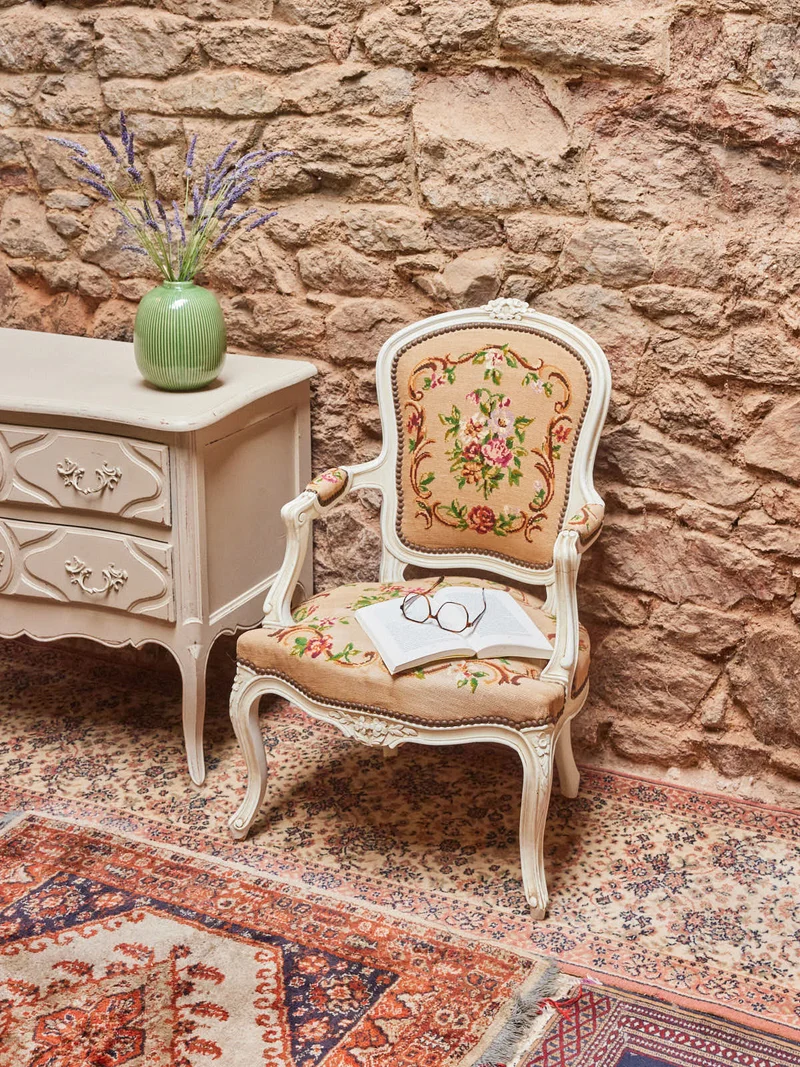 Ernest, le fauteuil cabriolet en bois N°1022