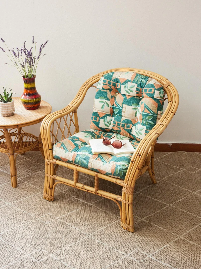 Ernest, le fauteuil en rotin N°1024