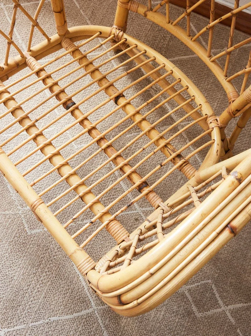 Ernest, le fauteuil en rotin N°1024
