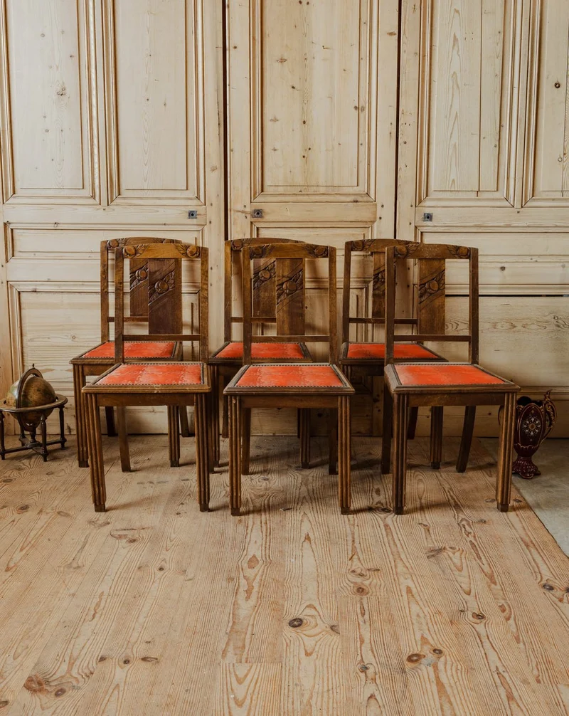 Claude, le lot de 6 chaises en bois et velours rouge N°1352