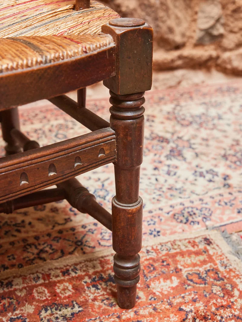 Ernest, le fauteuil en bois N°1021