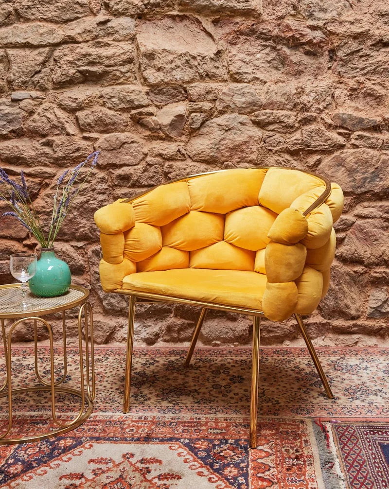 Jakob, le fauteuil en laiton N°1280