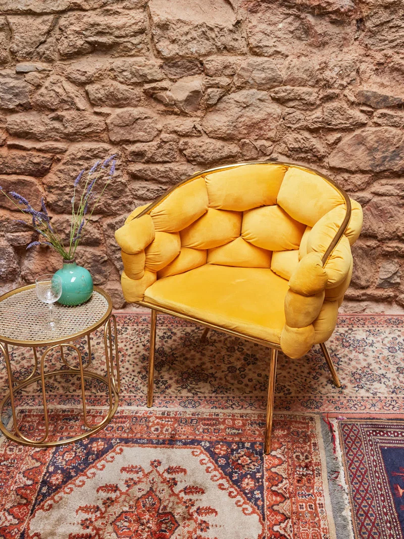 Jakob, le fauteuil en laiton N°1280