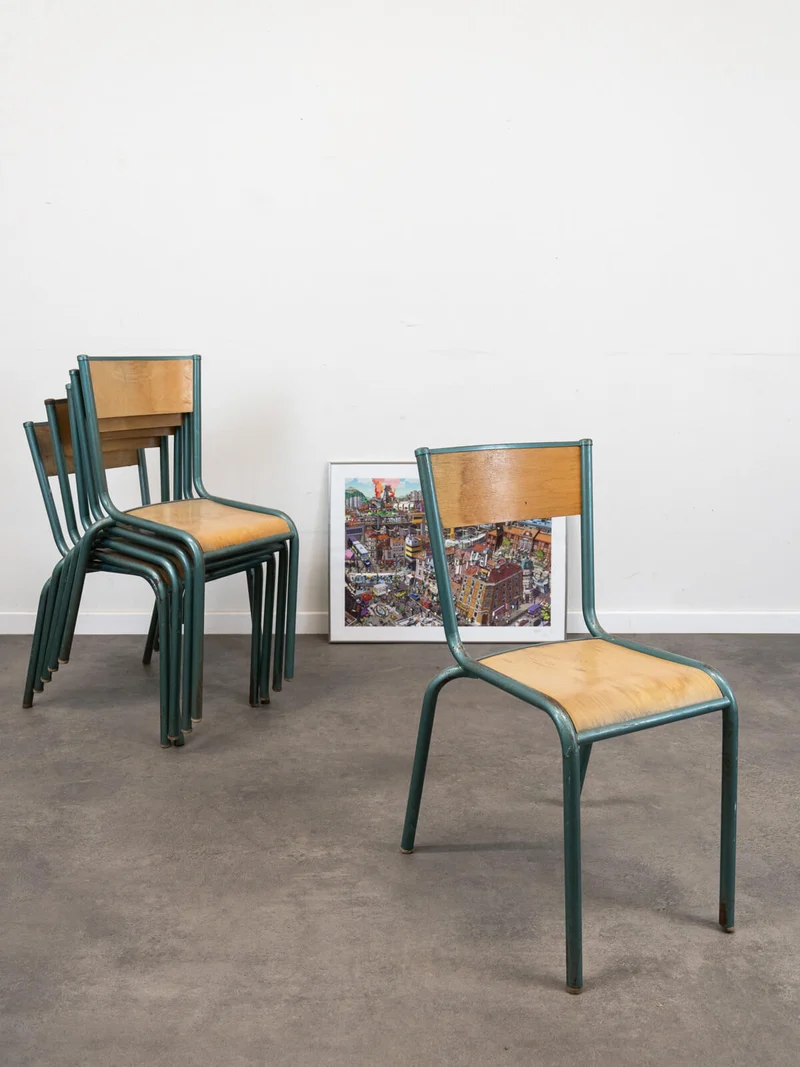 Claude, le lot de 6 chaises d'école N°1366