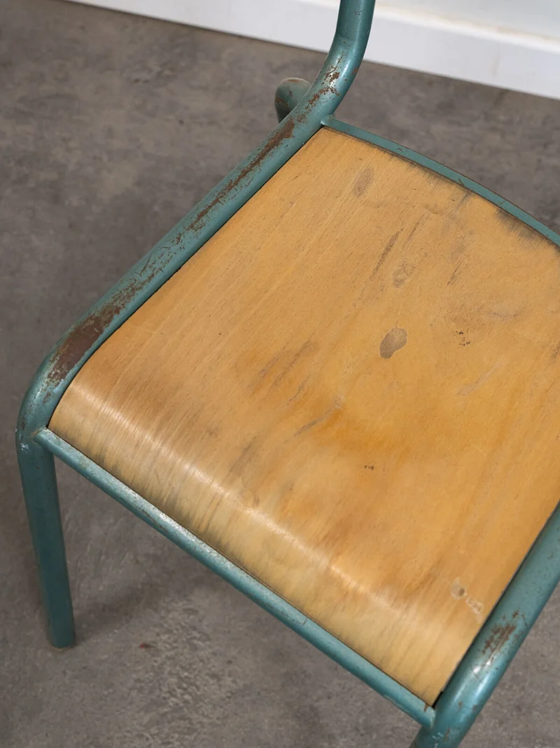 Claude, le lot de 6 chaises d'école N°1366