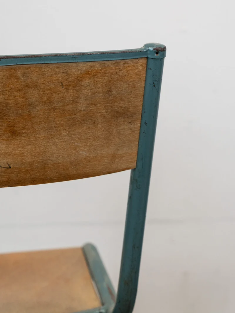 Claude, le lot de 6 chaises d'école N°1366