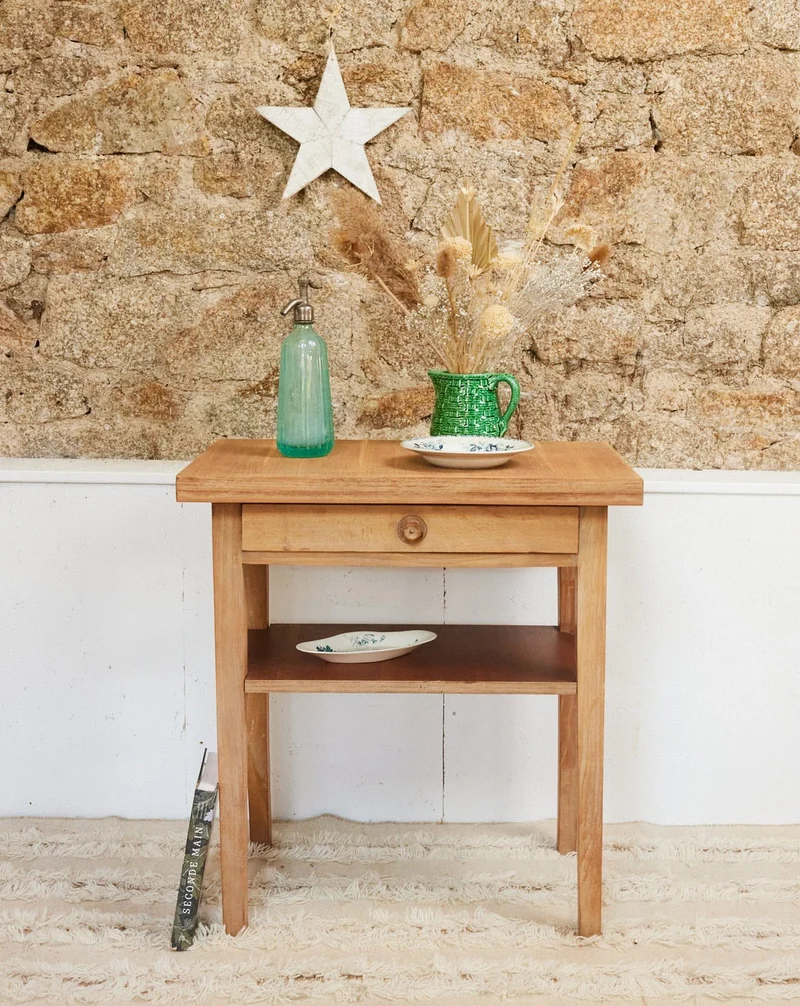 Francine, la table d'appoint en bois N°1024