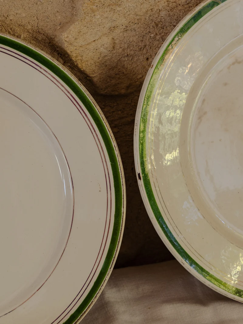 Antoinette, le lot de 7 assiettes en faïence N°300