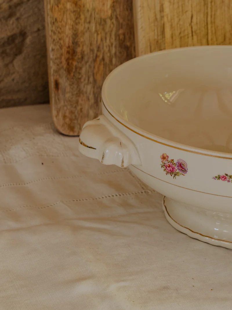 Nestor, la soupière en porcelaine N°670