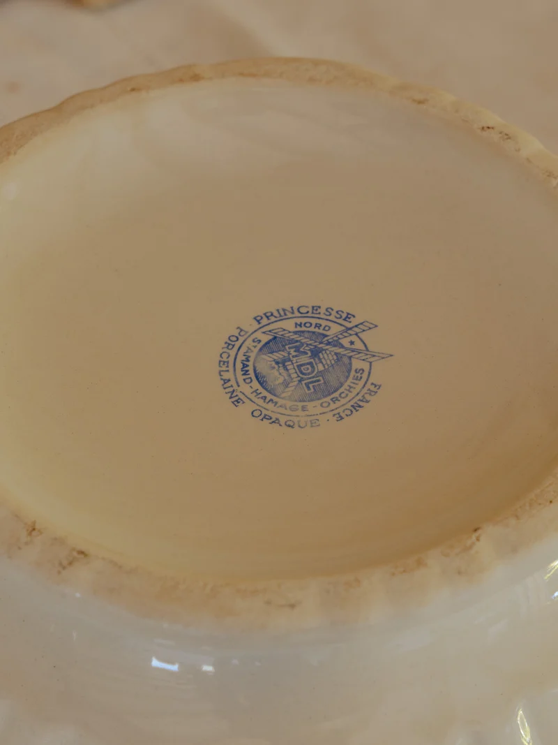 Nestor, la soupière en porcelaine N°670