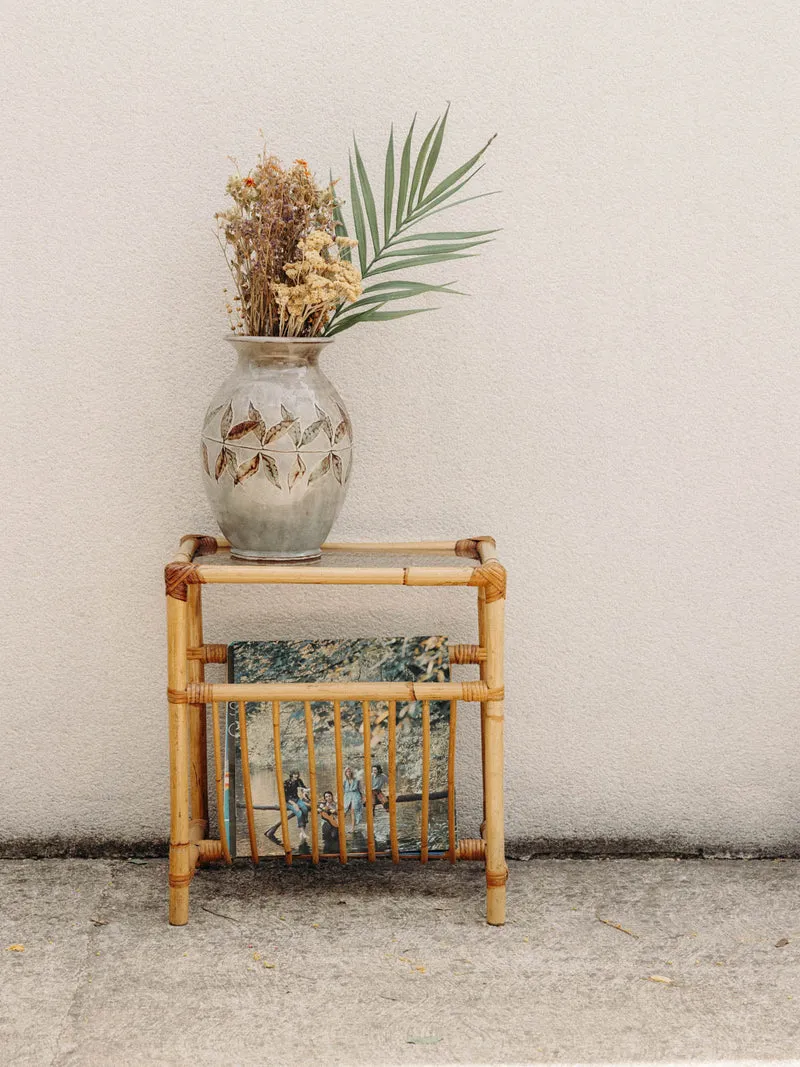 Léonie, la table basse en bambou naturel et verre fumé N°1011