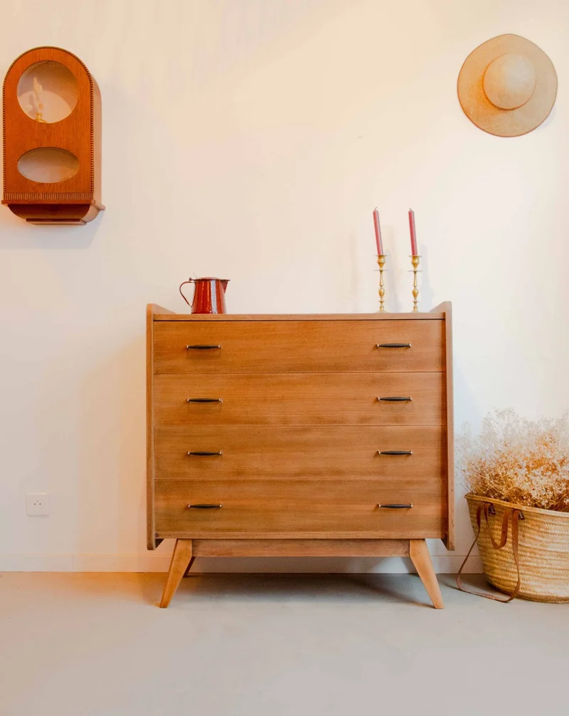 Olga, la commode en bois N°664