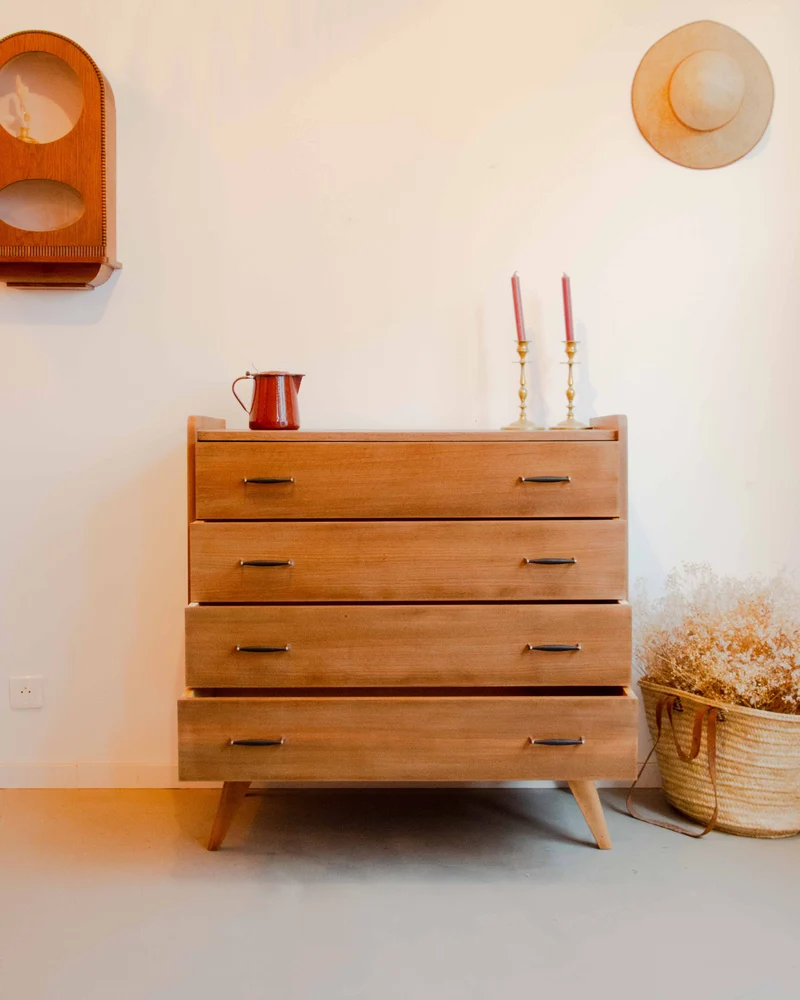 Olga, la commode en bois N°664