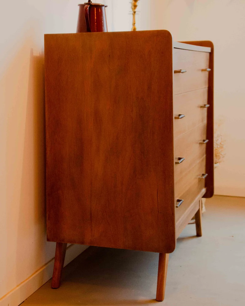 Olga, la commode en bois N°664