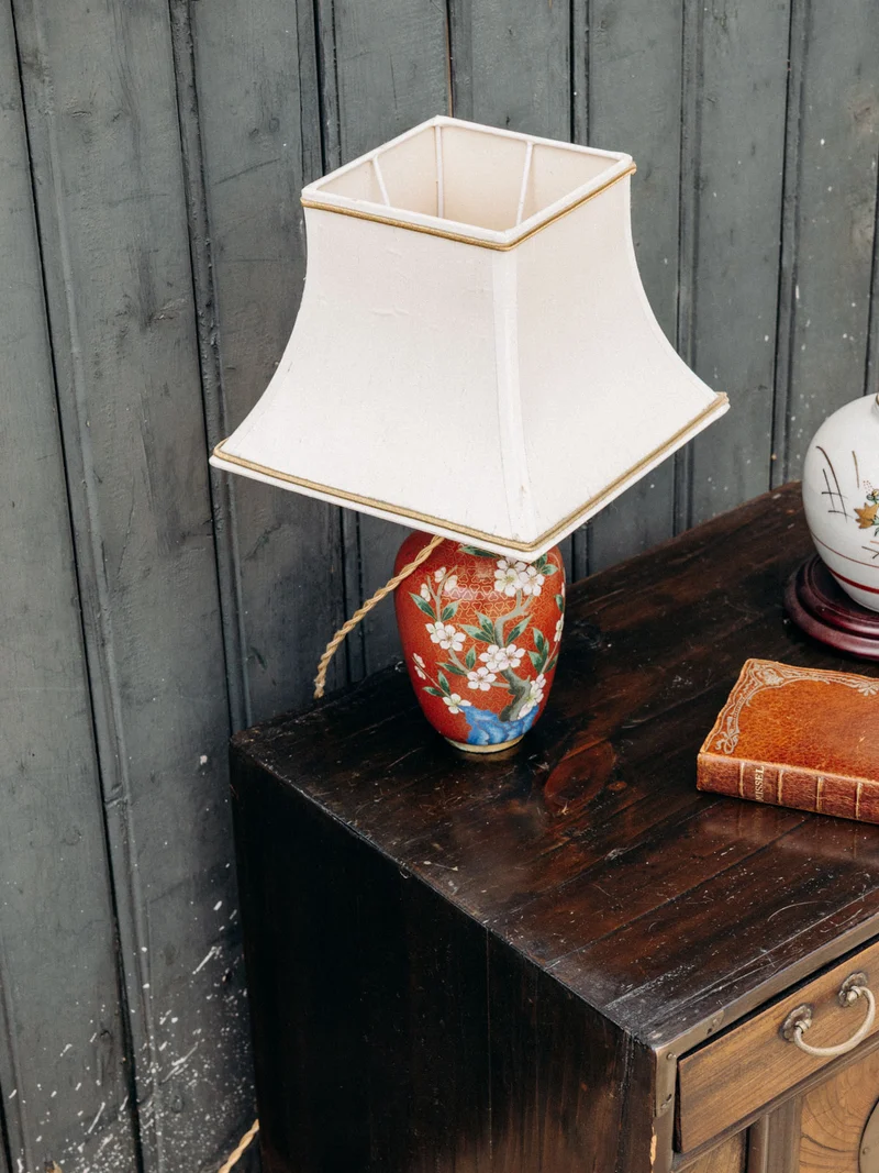 Suzanne, la lampe en céramique à l'imprimé floral N°572
