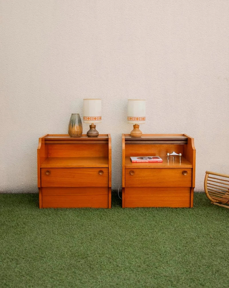 Maïa, la paire de tables de chevets aux néons lumineux N°1501