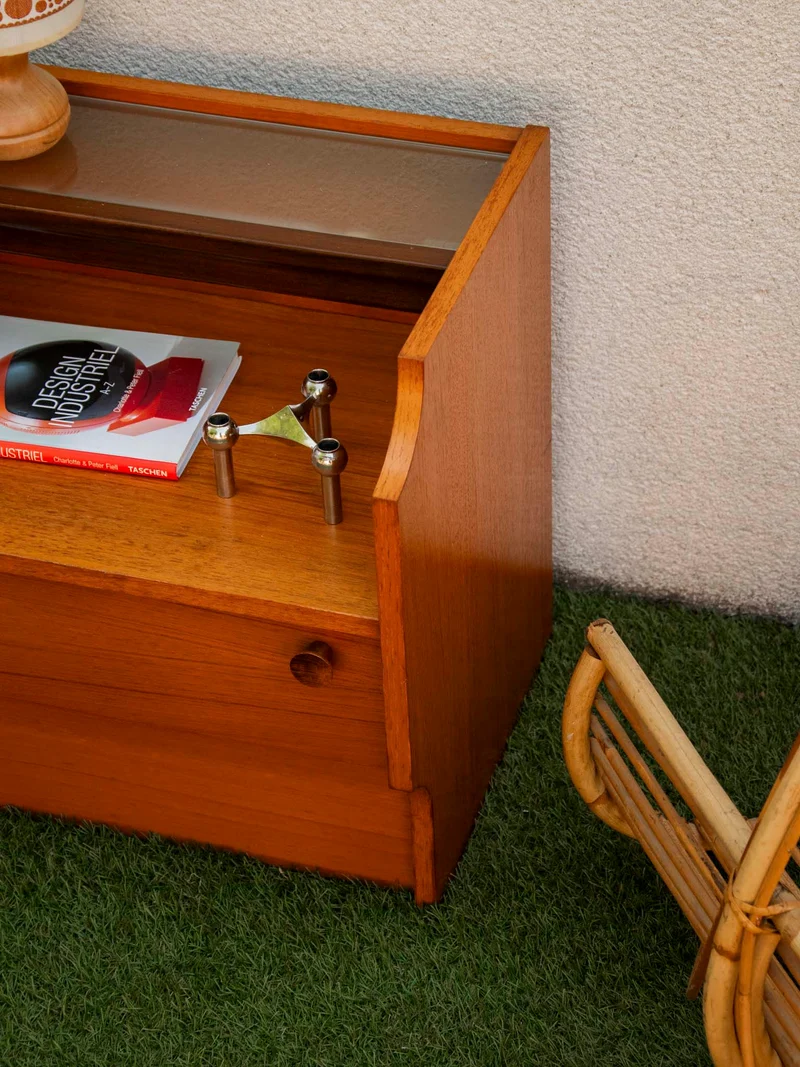 Maïa, la paire de tables de chevets aux néons lumineux N°1501
