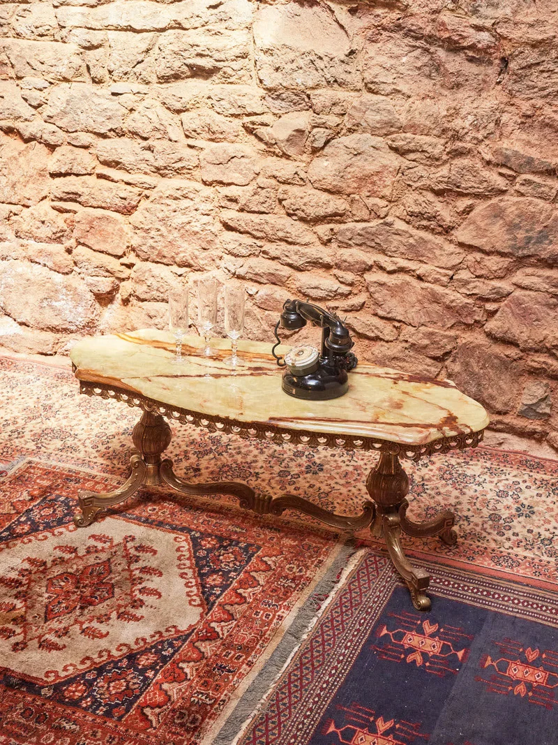 Léonie, la table basse en marbre N°1014