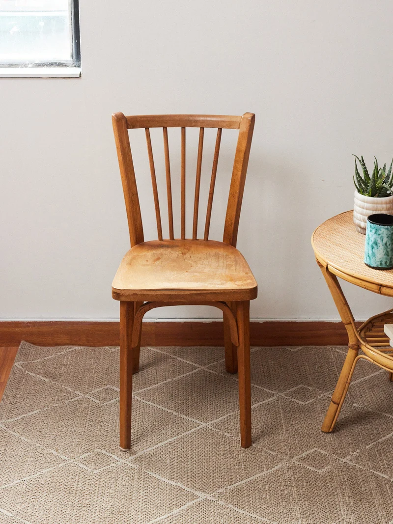 Claude, la chaise bistrot en bois N°1338