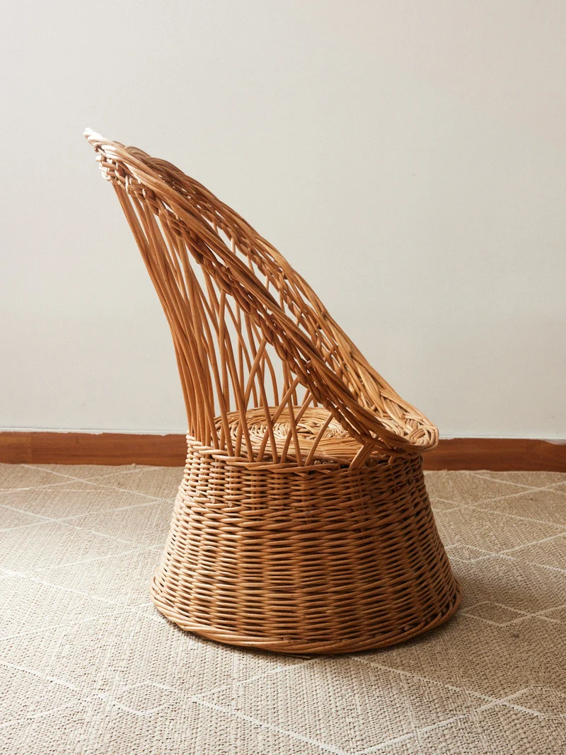Ernest, le fauteuil en osier N°1025