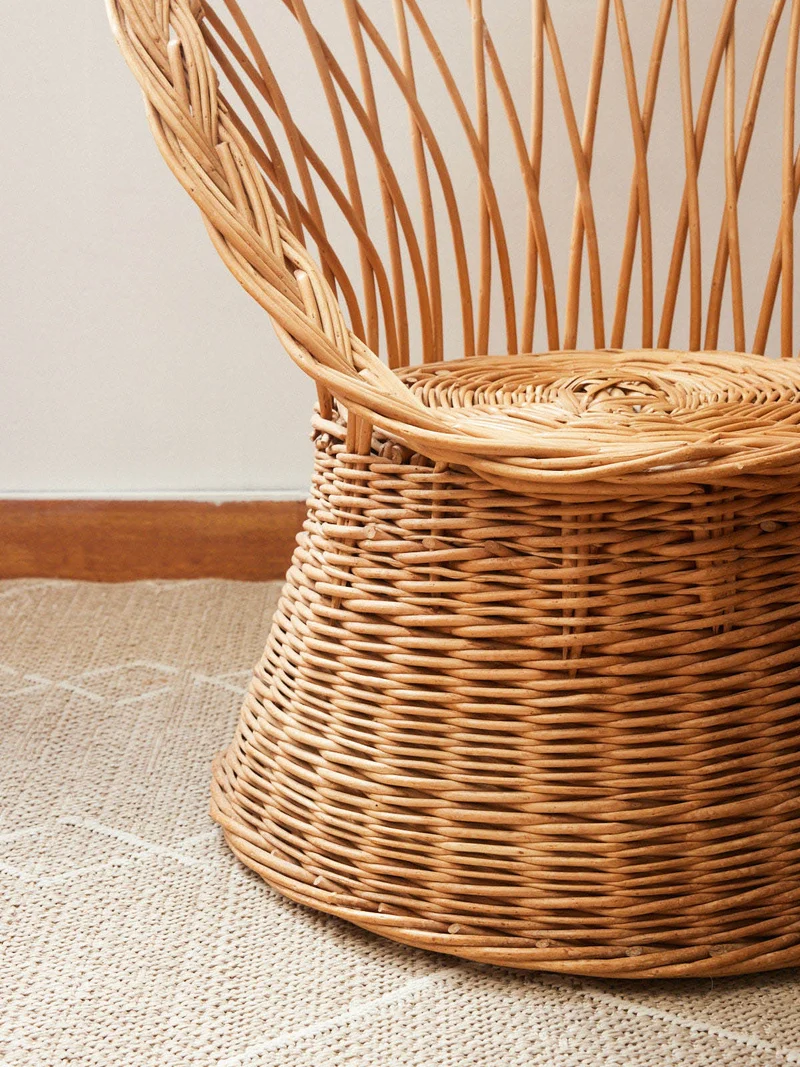 Ernest, le fauteuil en osier N°1025