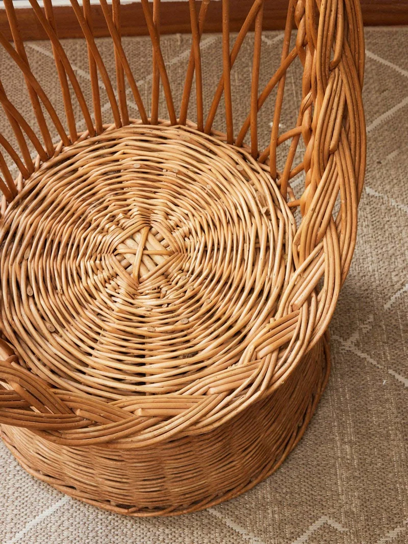 Ernest, le fauteuil en osier N°1025